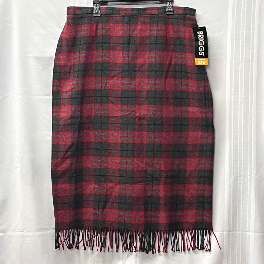 Briggs Womens 22W Red Charcoal Plaid Wool Blend Fringe Skirt Academia Heritage